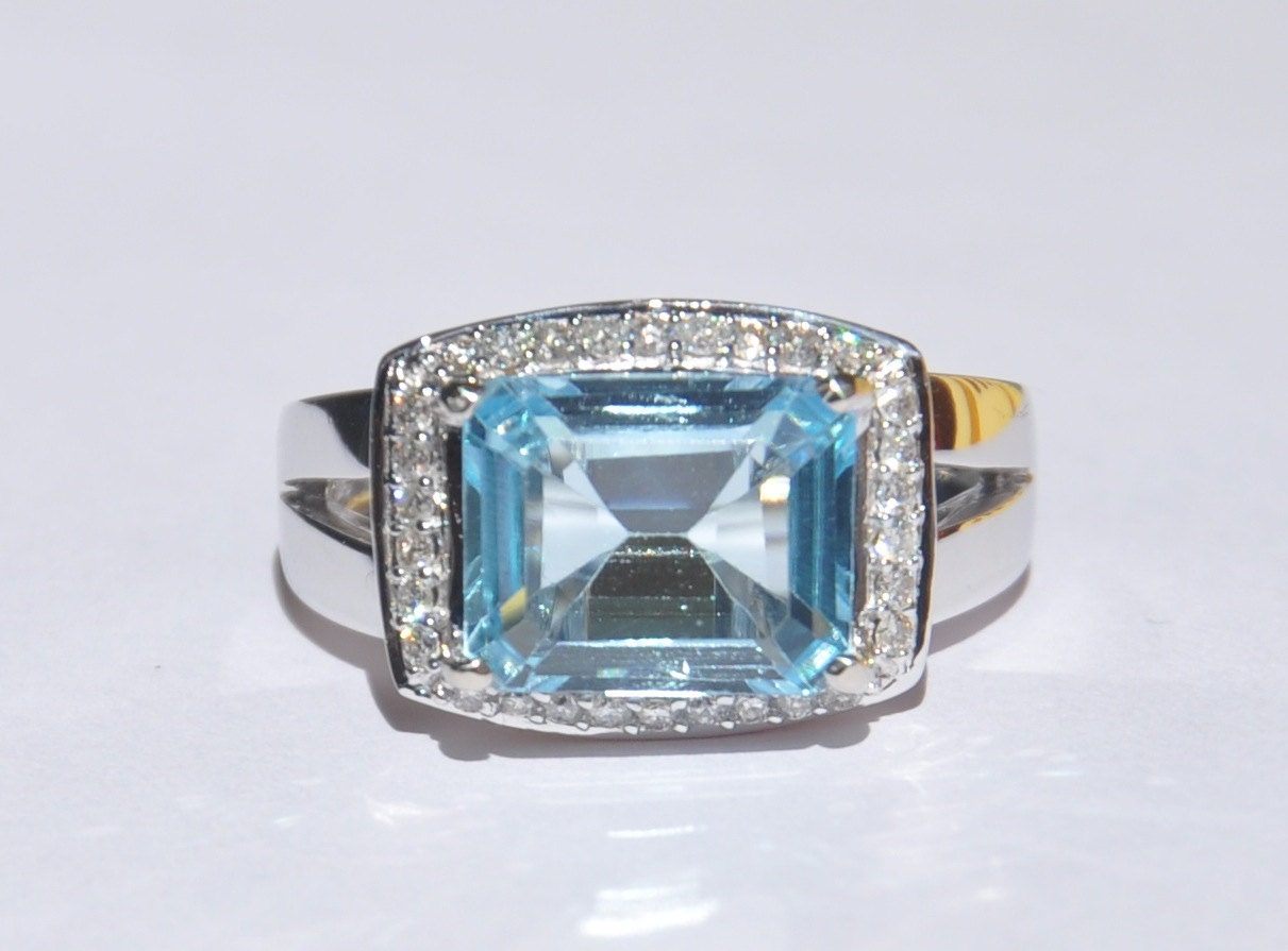 Natural Estate 5.31 ct Blue Topaz & Diamond Ring 14kt Solid Gold / Appraisal
