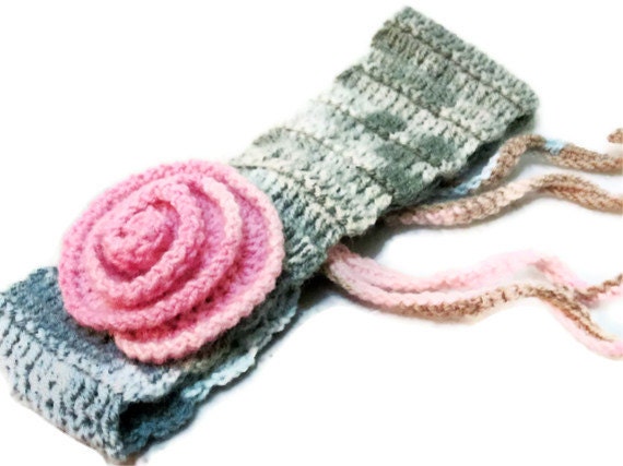 Knitted Head band rose Ear Warmer Pink Mint. Winter Warm. Head Dress, Winter Fashion, Hair Bands Hair Coverings for Women