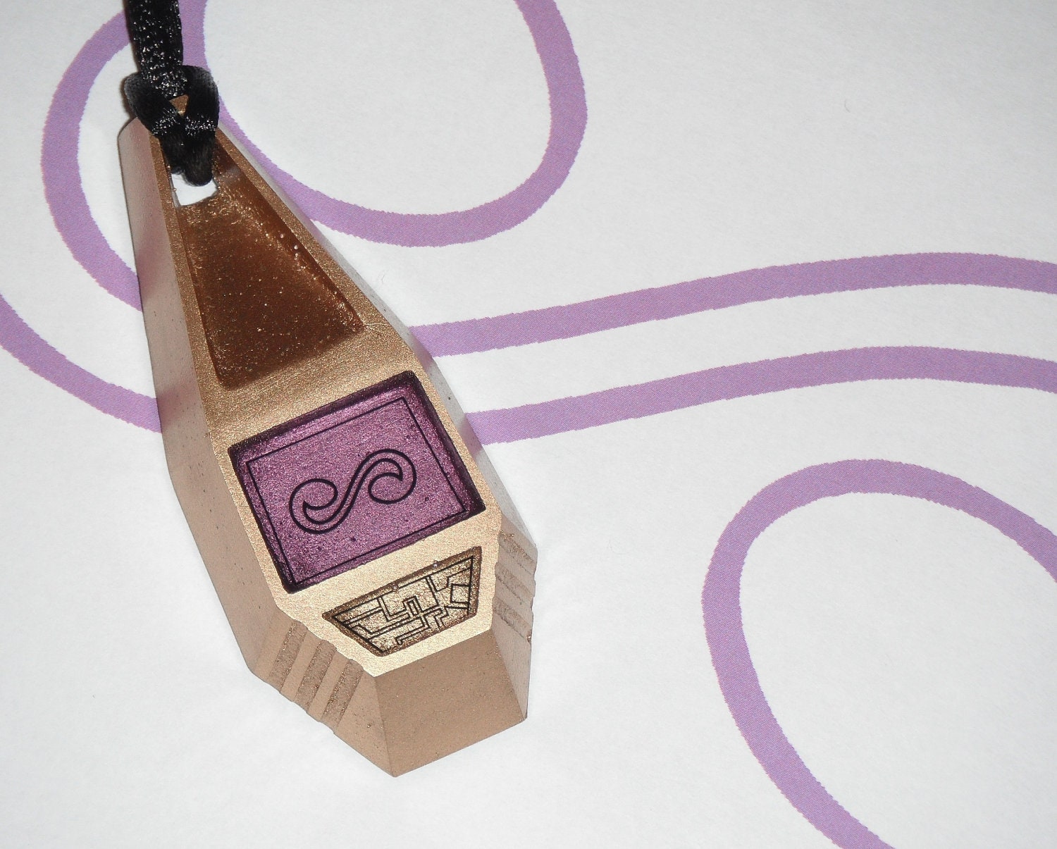 Digimon Tag with the Crest of Destiny (Golden Digi-Egg)