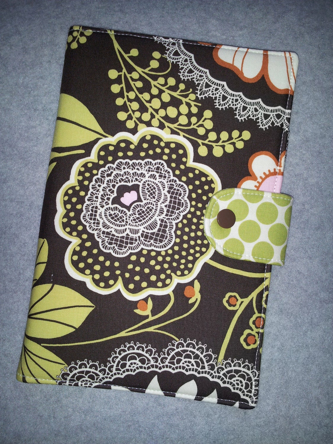 Ipad Mini, Kindle, Kindle Fire HD, Nook, e-reader - Book style- Amy Butler Lotus Olive lacework- Made to order
