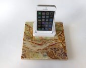 iPhone 5 Dock on a multicolor onyx 3