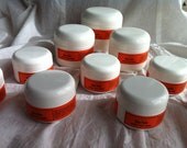half oz Mug Paste, exfoliating, herbs & honey, mask, scrub
