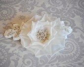 Champagne, Ivory Bridal Hair Flower, Handmade Silk Hair Flower with Swarovski Pearls and Crystals, Flower Headpiece