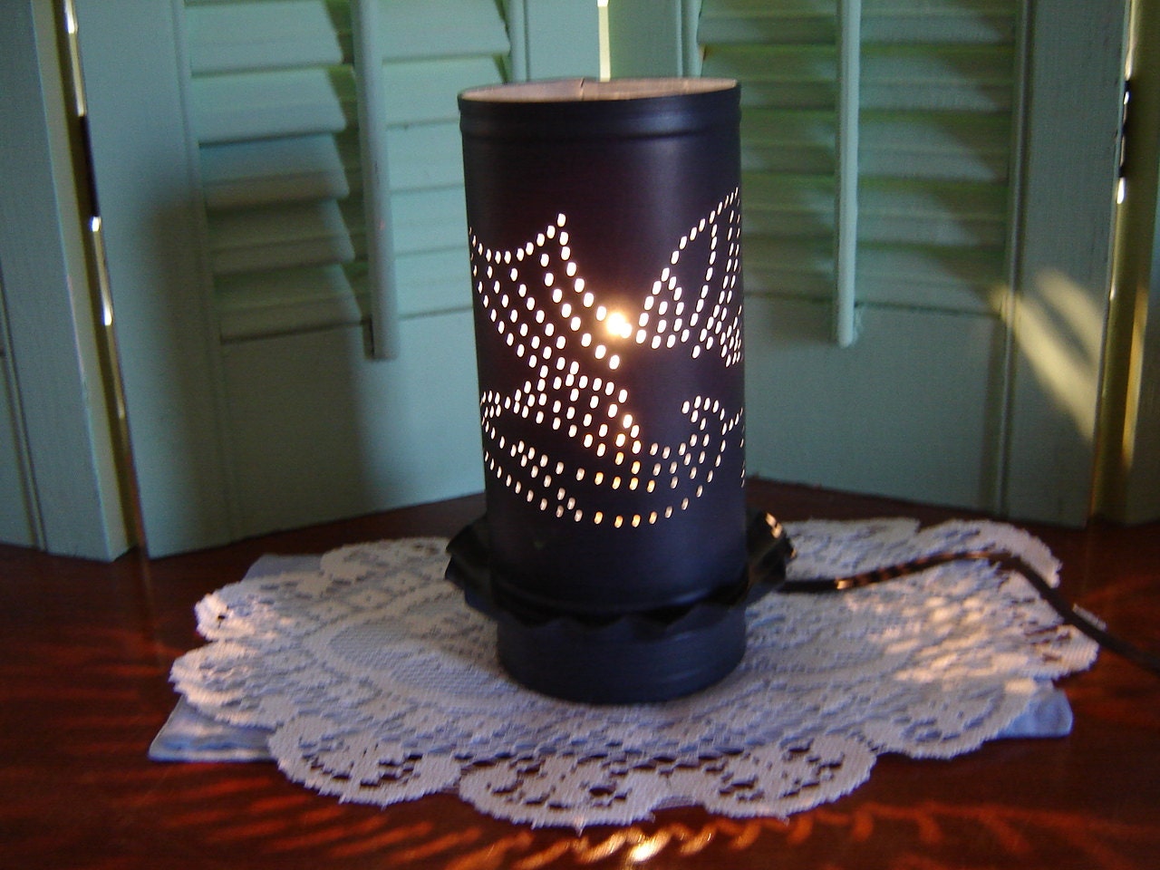 Vintage Punched Tin Lamp Table Lamp Home Decor Housewares/farmhouse chic