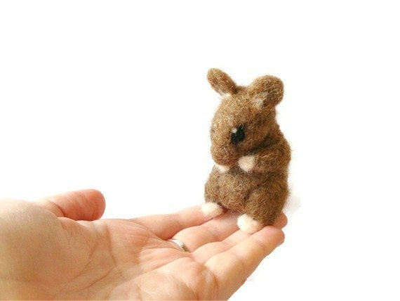 Needle Felted Mouse, Cute Mouse Soft Sculpture (Jasper)