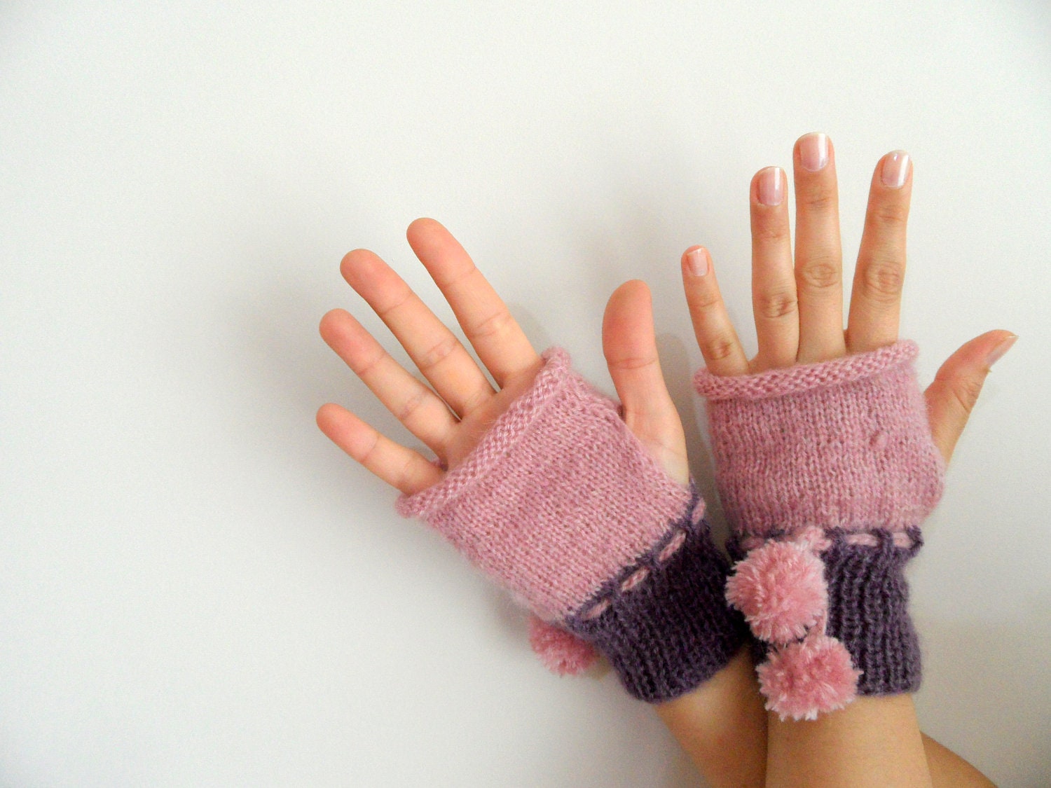 fingerless gloves, knitting gloves,  gloves, short gloves, purple, pink, valentine day gifts,hand, wrist warmers.. cheerful
