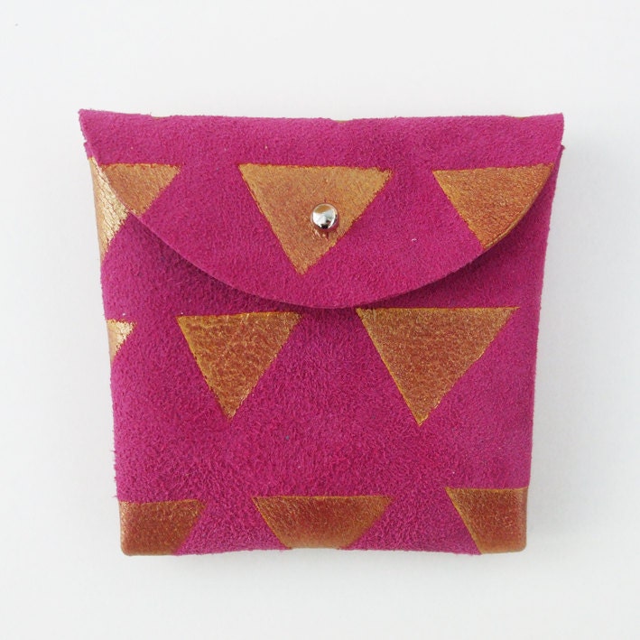 COIN PURSE // fuschia suede with golden m triangles