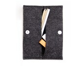 W1001 Wool Felt Folding Pouch