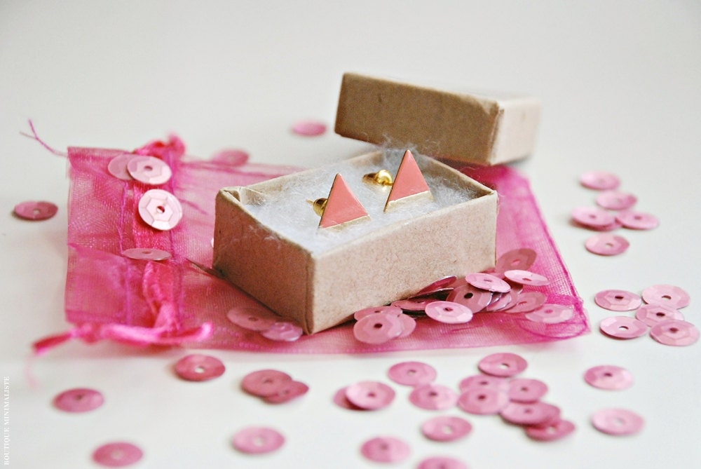 Coral Peach Dipped Triangle Earring Studs