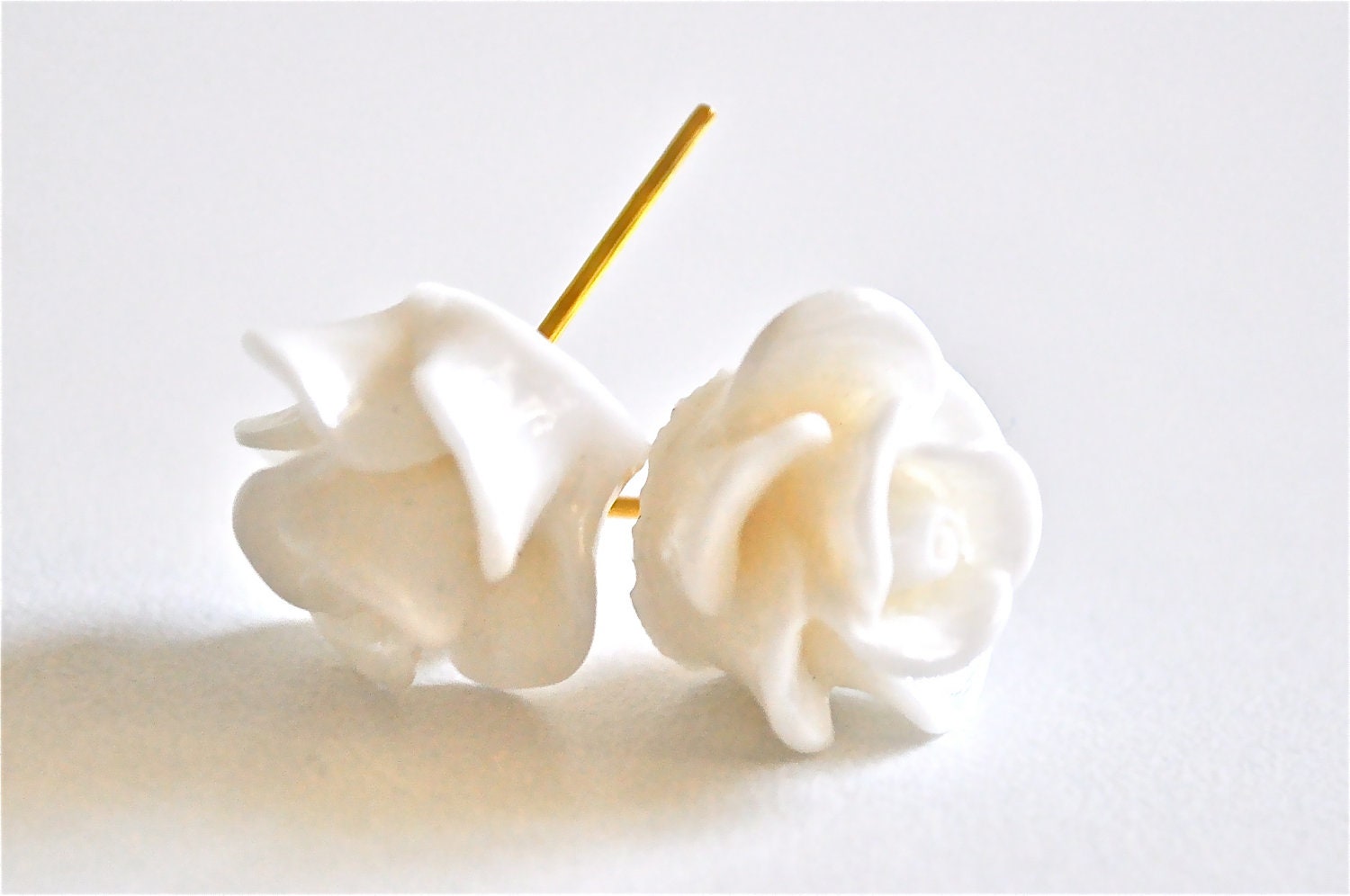White Rose Resin Flower Stud Earrings with gold posts