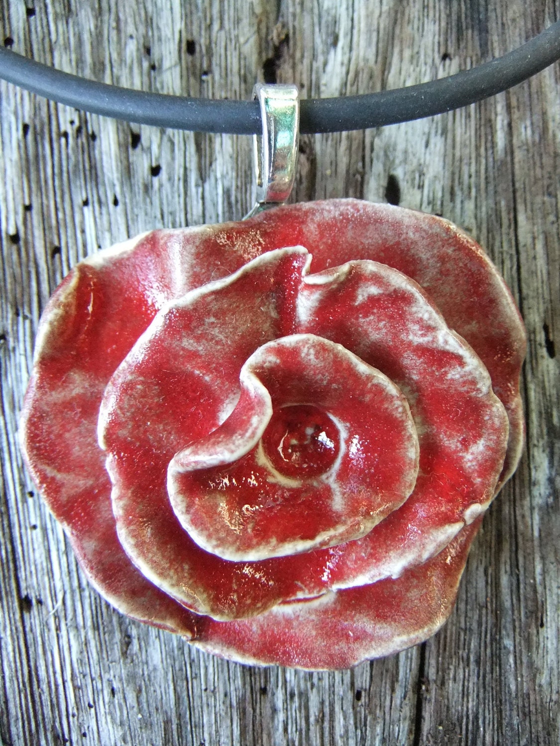 Delicate Ceramic Rustic red open rose pendant - DelicateCeramics