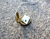 Locket Necklace - Vintage - Monogram Necklace- Personalized Jewelry - Custom Necklace - Layered Necklace - Everyday Necklace