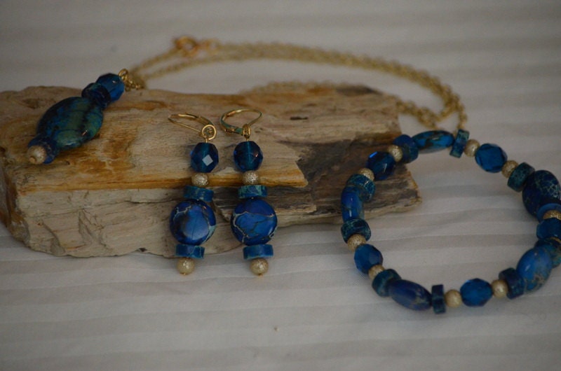 Classic Imperial Blue Jasper, marine blue glass rounds and textured light gold simulated pearls matching set