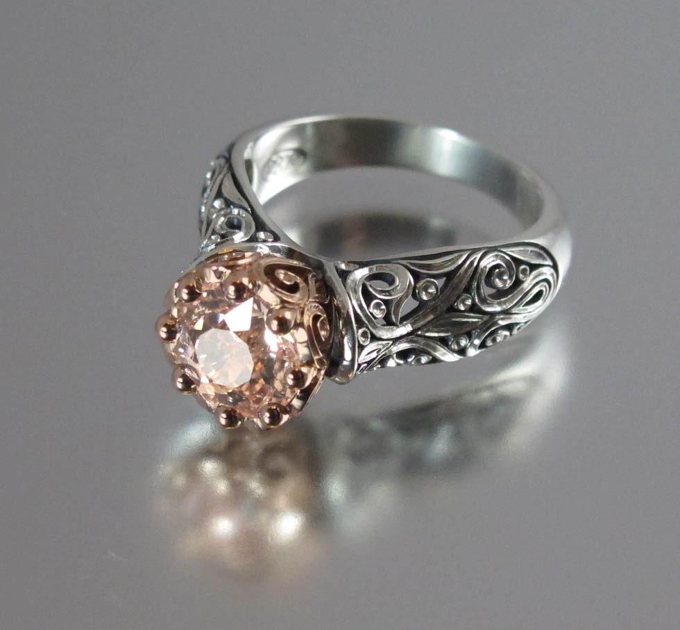 The ENCHANTED PRINCESS engagement ring in silver and 14k rose gold with Morganite