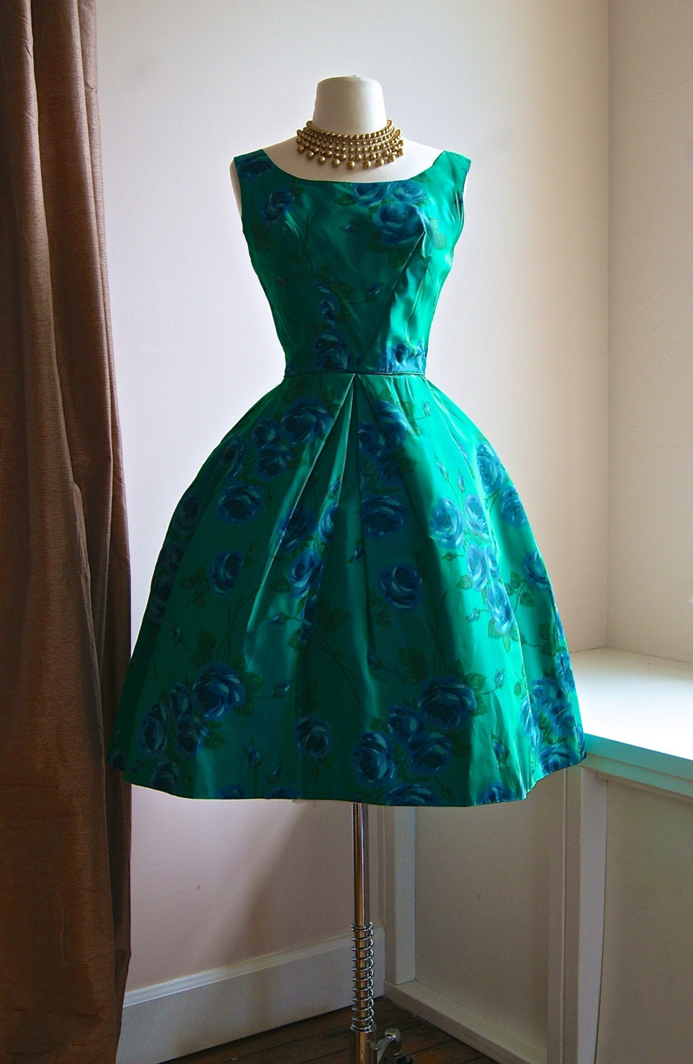50s Floral Print Party Dress // Vintage 50s Emerald Rose Print Cupcake Cocktail Dress