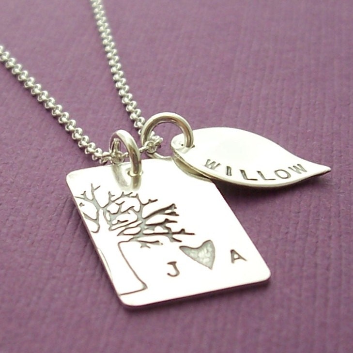 Mother's Jewelry - Personalized Family Tree - Under the Oak Tree Necklace w/ SMALL LEAF - Rectangular Design - Sterling Silver by EWD