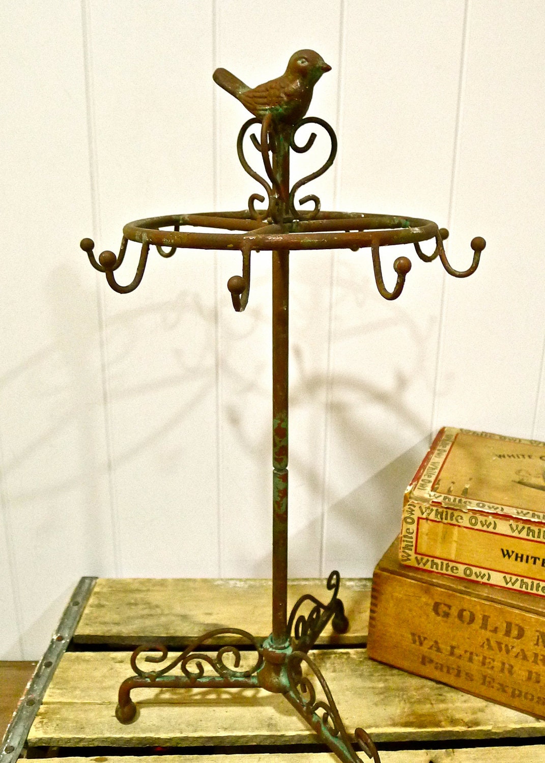 Lyla - Bird Jewelry Stand Tree with 9 hooks wrought iron display organizer
