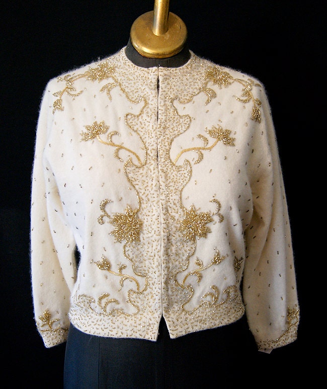Gorgeous 1950's Cream Lambs Wool & Angora Hand Beaded Cardigan by "Miss Boutique California" Vintage Pinup Rockabilly VLV  Size Medium-Large