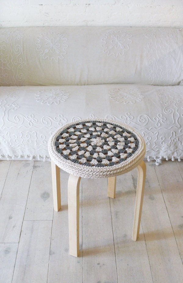 Crochet Stool Cover - greey and ecru