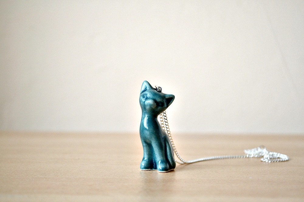 Emerald green - ceramic handmade kitten, cat necklace, dark green, silver plated chain