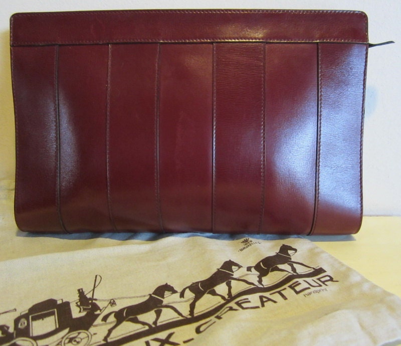 Gorgeous vintage DELVAUX , burgundy leather evening bag, clutch Belgium