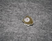 Goldie the cloud, brooch
