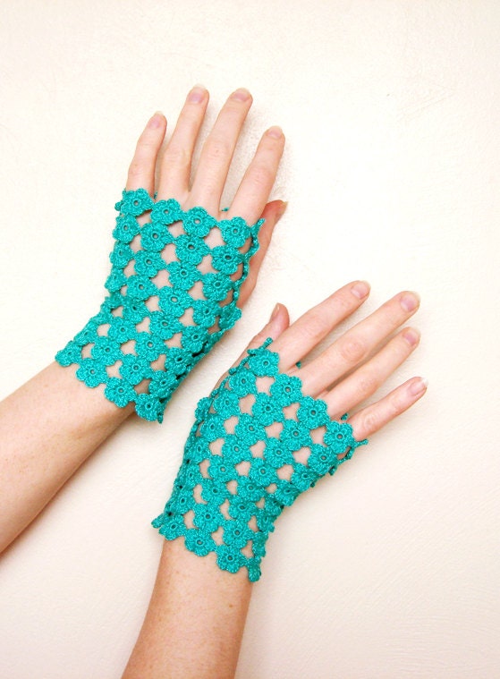 Tiny Flowered Fingerless Gloves in Romantic Green Turquoise