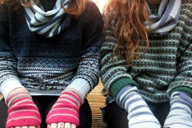 Eschers - filling the gaps PDF Pattern for Neckwarmer and Sleeve Extenders