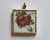 Postage Stamp Pendant - Miss Piggy - Muppets