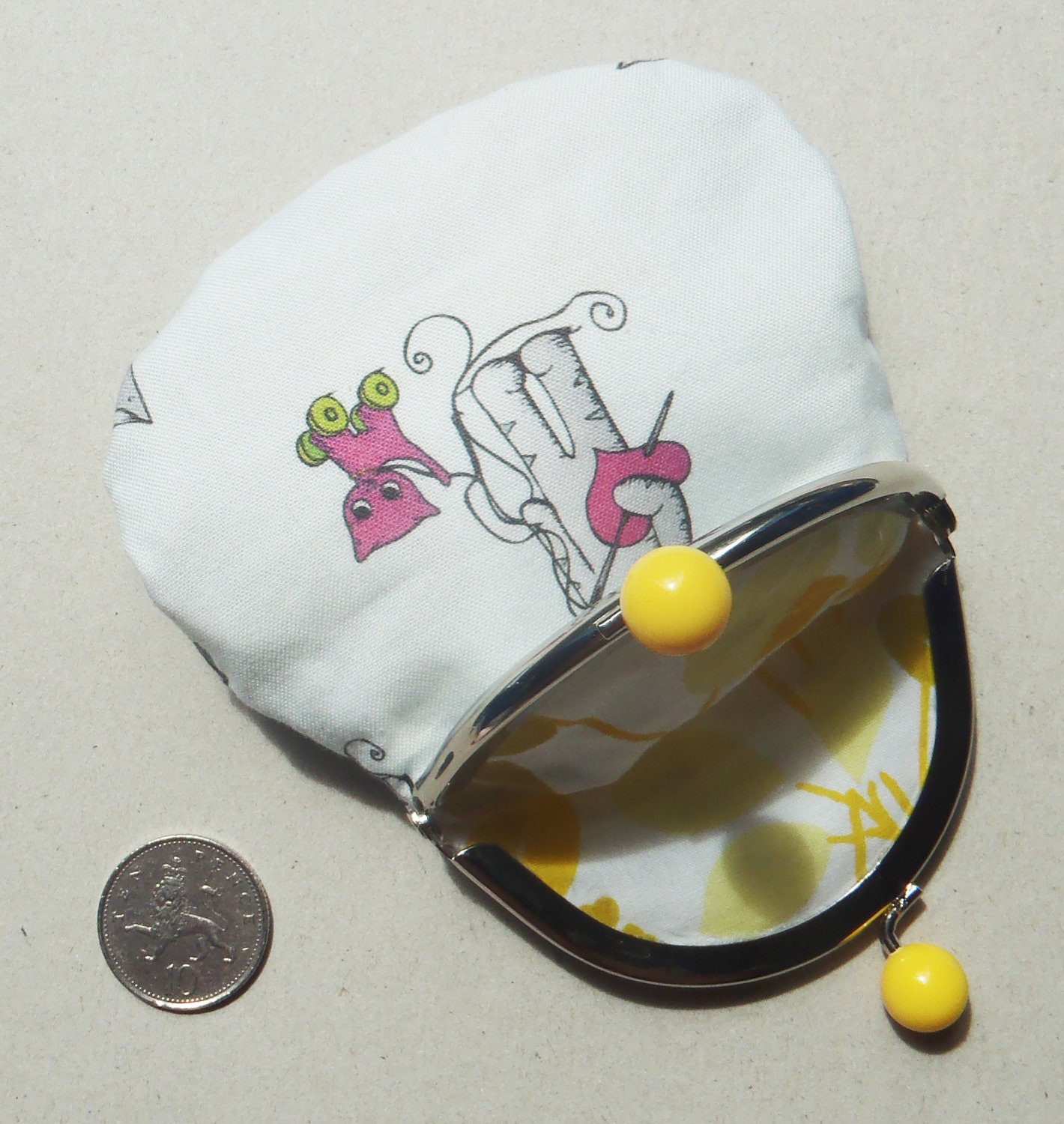 Cat Purse - Cat with kitten pink wheelie retro toy - metal frame purse - yellow bobble clasp