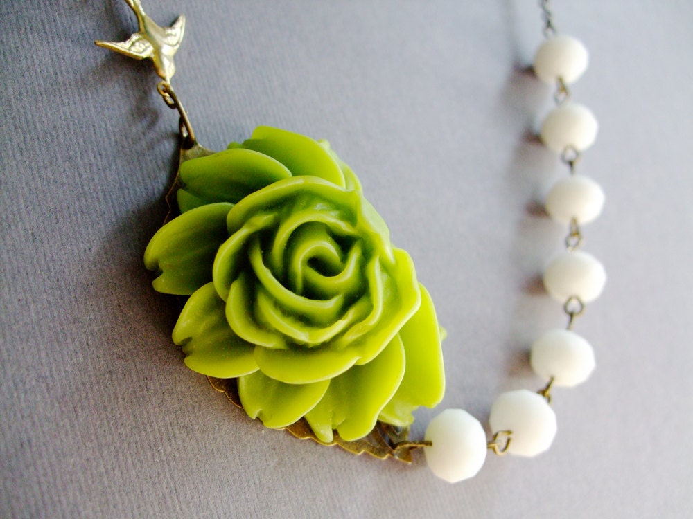 Statement Flower Necklace,Chartreuse Necklace,Spring Jewelry,Bridesmaid Necklace,White Necklace (Free matching earrings)