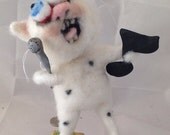 The singing feline