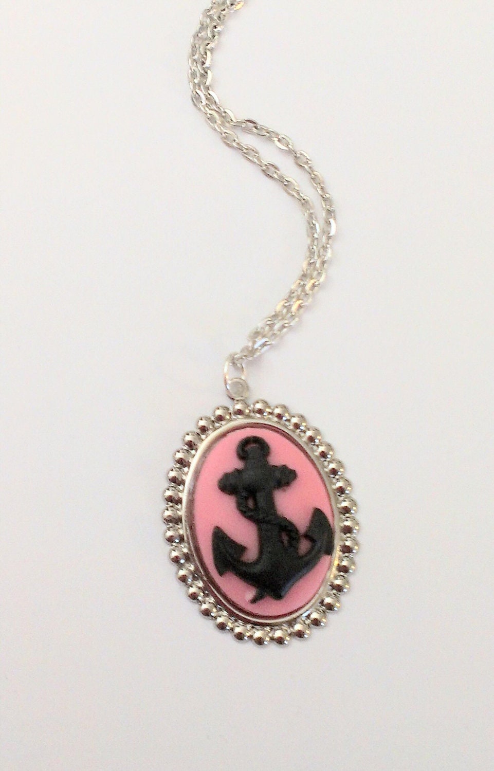 ANCHOR Cameo Necklace