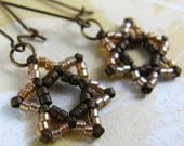 BOKER gold brown star of david earrings, beadwoven judaica magen david, light gold beads, solid brass earwires