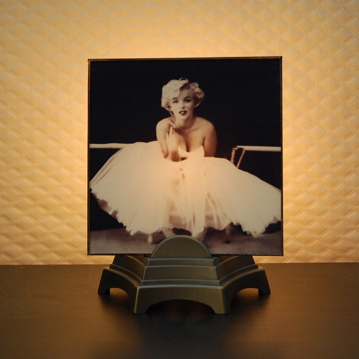 Marilyn Monroe Ballet Night Light