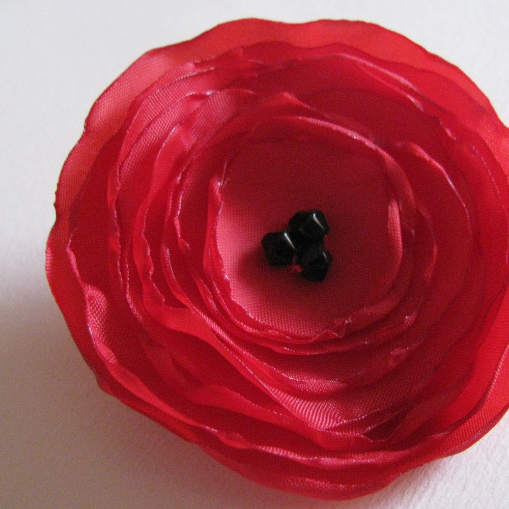 Poppy Pin Brooch Fabric - Deep Red
