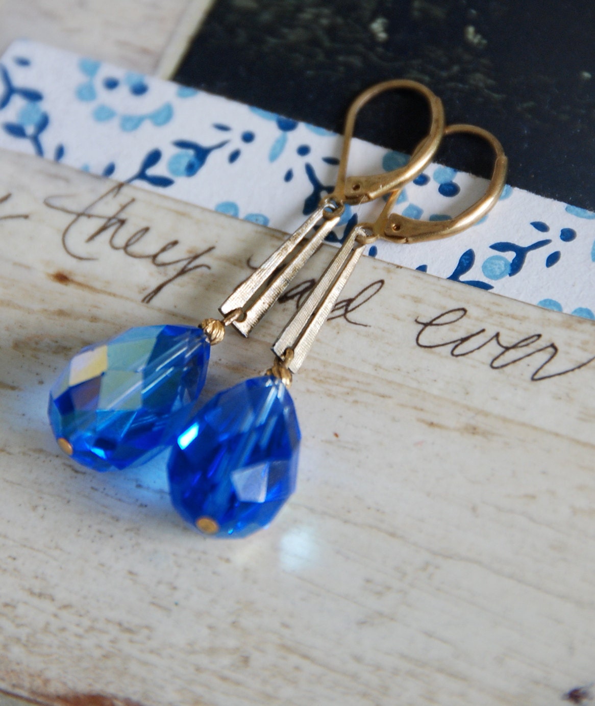 Queen Elizabeth.royal blue vintage glass beaded earrings. tiedupmemories