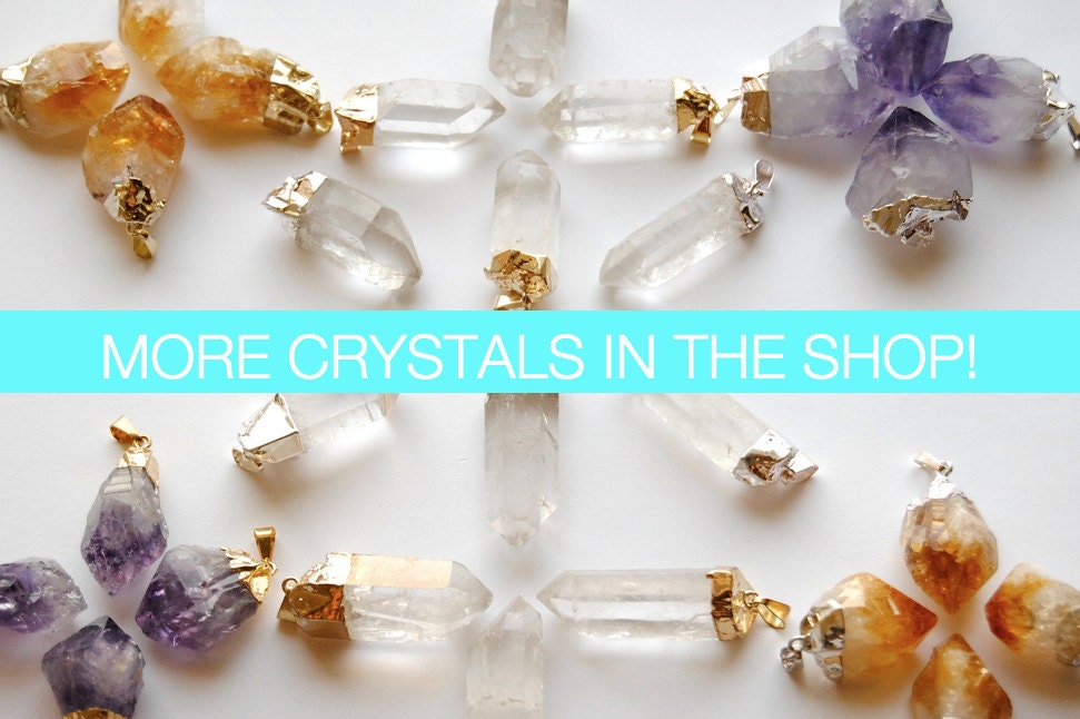 Crystal Necklace - Raw Quartz - MEDIUM - Handmade Jewelry - Free Shipping in the US - Summer Fashion
