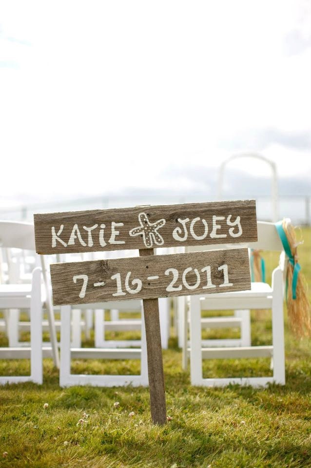 Beach Wedding Sign Decorations STARFISH Hand Painted Reclaimed Wood. Rustic Weddings. Vintage Weddings. Road Signs. Romantic Ocean Reception