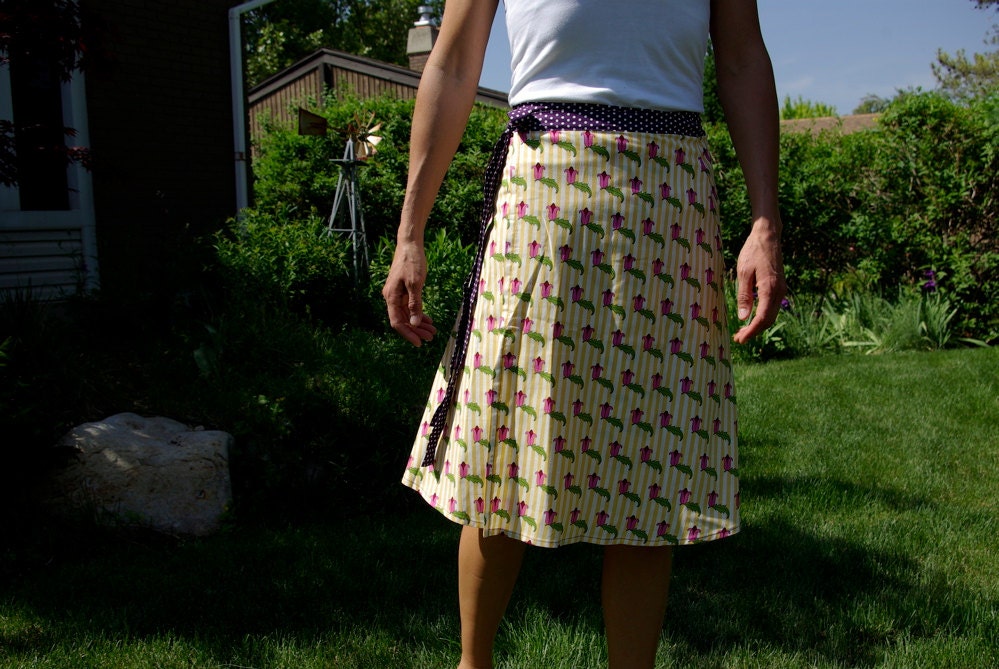 Evelyn- wrap skirt, size XS/S