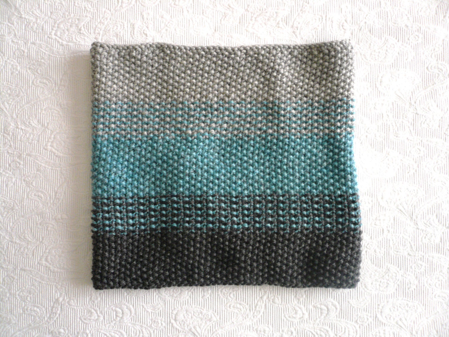 ombré cowl HAND knit