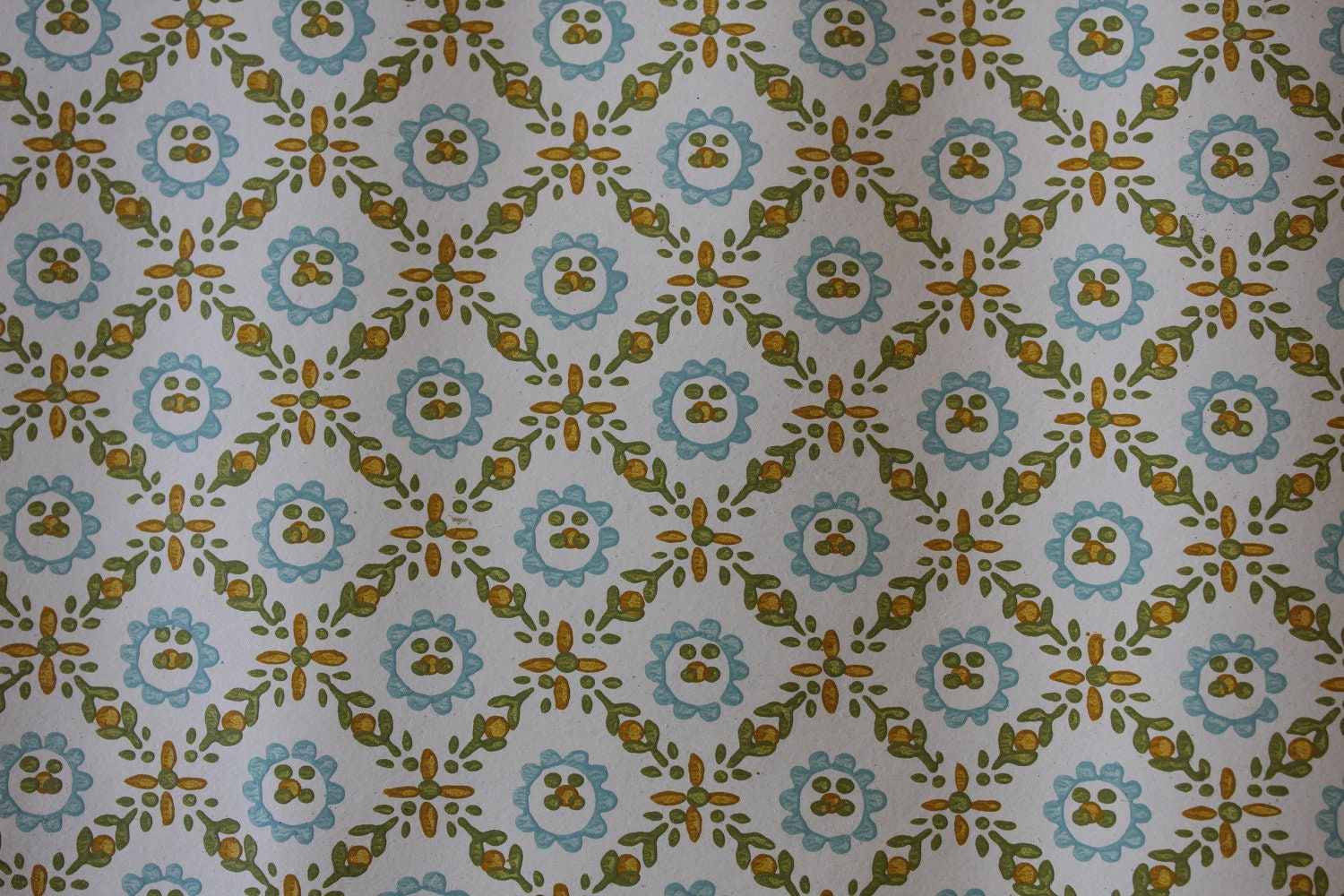 Cream Vintage Wallpaper