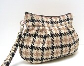 Zippered Clutch Purse Wristlet - Brown and Cream Houndstooth Checks