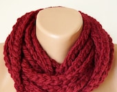 SALE - BURGUNDY, Ruby RED, Chain Scarf, Loop Scarf, Infinity scarf, chunky chain, loop scarf