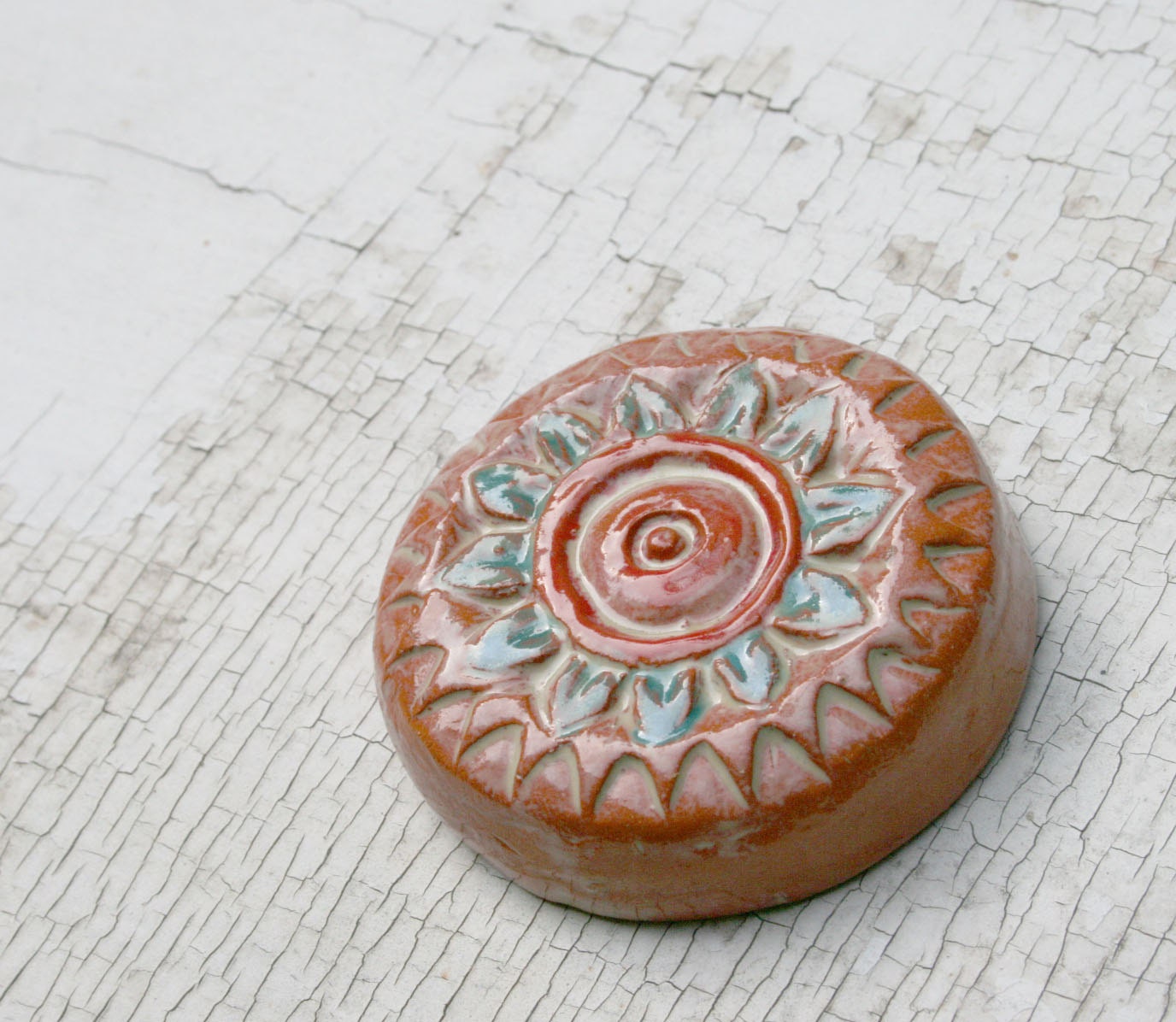 Fall Green and Red Rosetta Ceramic Accent