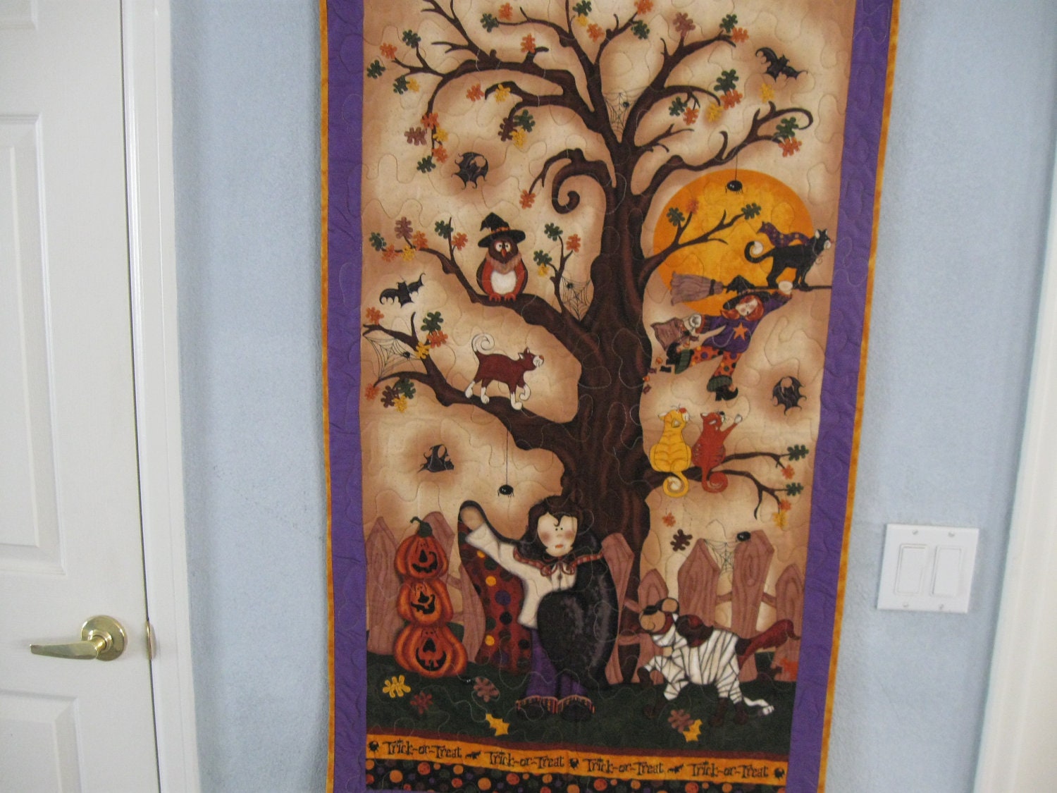 Cute Wall Hanging for Halloween
