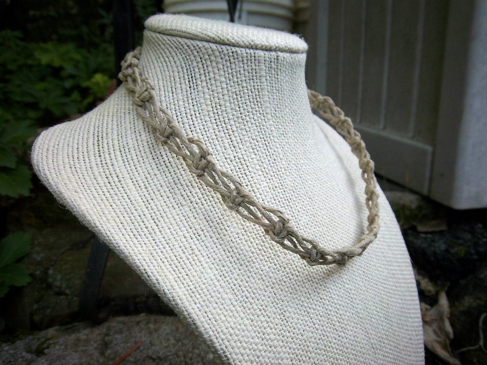 Natural Switchback Knot Hemp Choker Necklace