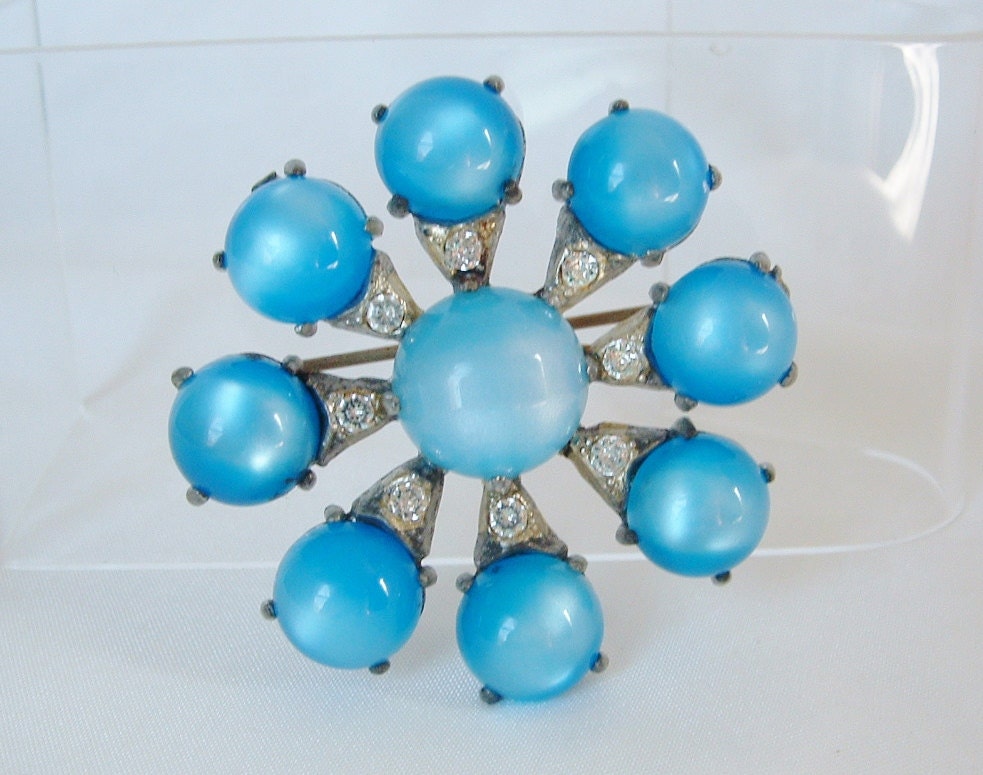 Art Deco Blue Moonglow Rhinestone Brooch