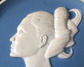 Vintage Cameo Metal Wall Art Wall Hanging Round  Lady Wall Hanging Classically Cool