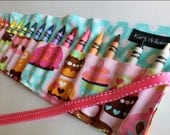 NEW-Cupcake Crayon Roll-16 Crayola Crayons Included-Great Christmas Gift or Party Gift